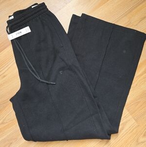 Victoria's Secret PINK Ivy Fleece Wide Leg Pants - NWT- Medium